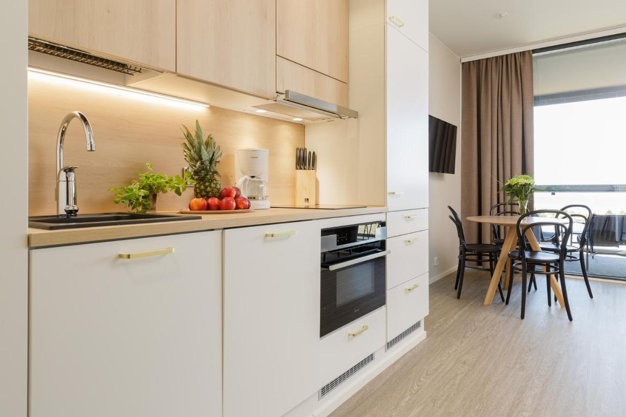 Marina Chalets Studios By Hiekka Booking - Sisaeltaeae Liinavaatteet Ja Loppusiivouksen Калайокі Номер фото