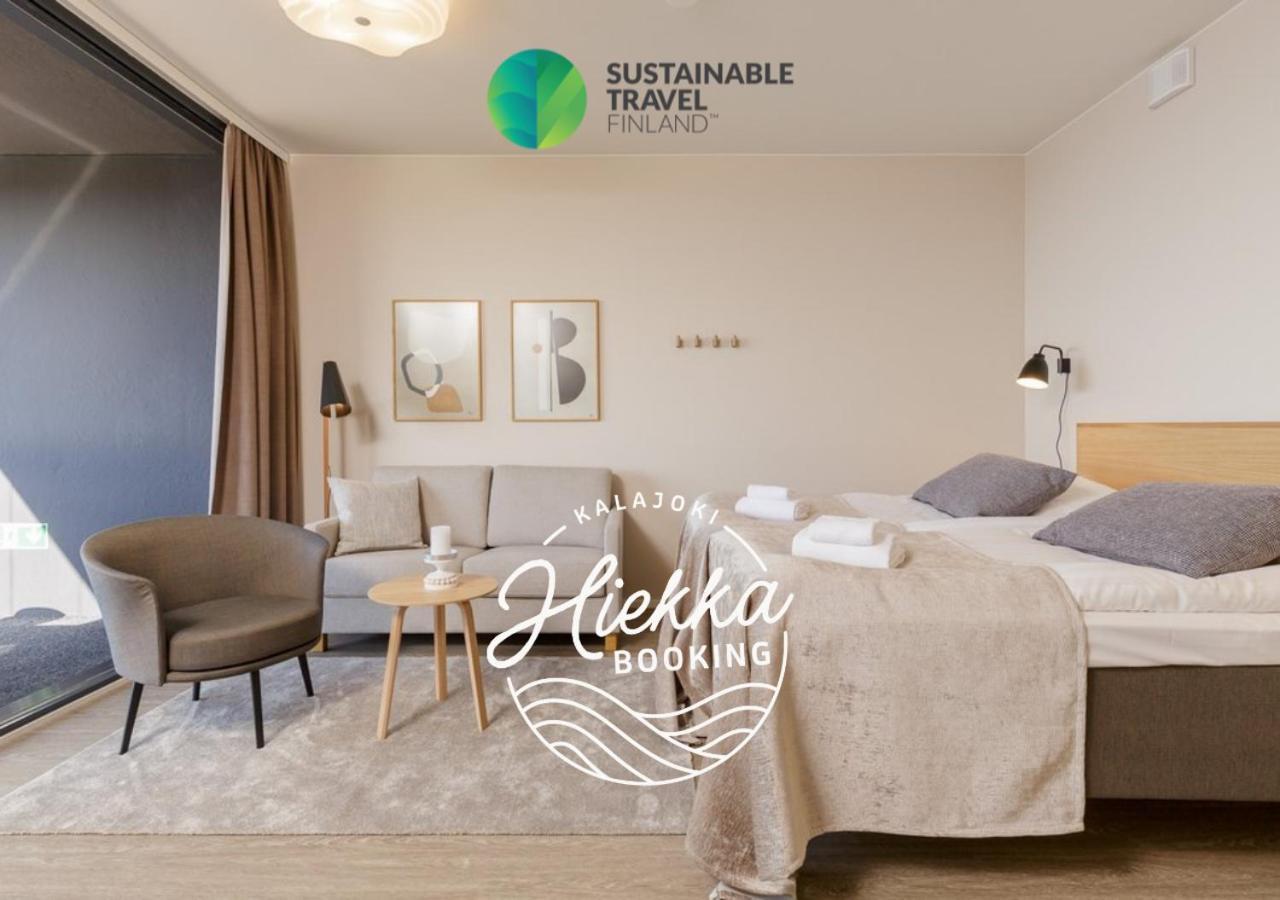Marina Chalets Studios By Hiekka Booking - Sisaeltaeae Liinavaatteet Ja Loppusiivouksen Калайокі Екстер'єр фото